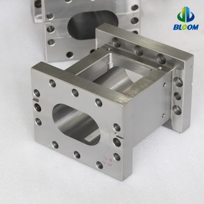 Компаундирование пластика с превосходным теплообменом в высокопрочном двухшнековом цилиндре экструдера