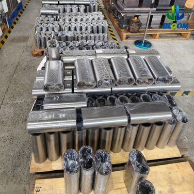 Высокопроизводительный никель-хром-вольфрам-композитный ствол для экструдера с двумя винтами с температурной стойкостью 600 °C и твердостью HRC 58-62