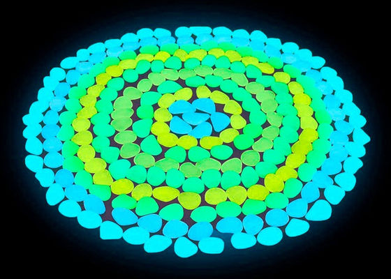 камень камешков смолы украшения сада 3mm светящий